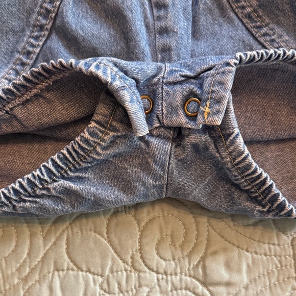 Vintage 90s OshKosh B'gosh Classic Blue Toddler Girl Overalls - Picture 6 of 7